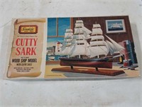 Cutty sark wood ship models with cloth sails