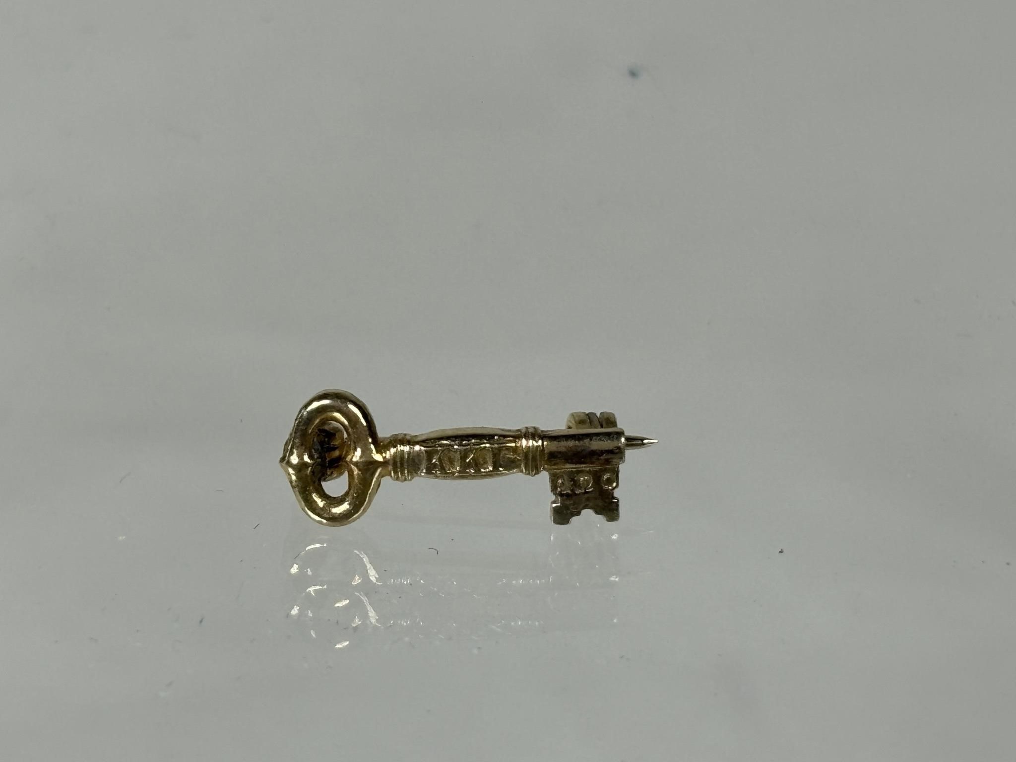 Kappa Kappa Gamma Sorority Pin