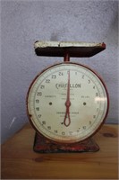 VINTAGE "CHATILLON" KITCHEN SCALE