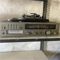 Emerson Stereo AM/ FM w/ Turntable