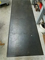 5 interlocking rubber Comfort mats