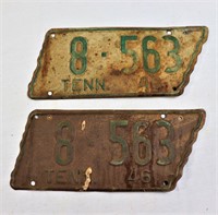 Pair of white 1946 TN license plates