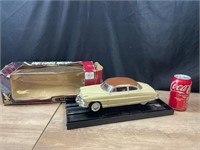 1:18 Scale 1941 Plymouth Road Signature