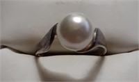 STERLING FAUX PEARL RING SZ 6