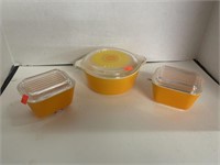 3 ct. - Pyrex Dishes with Lids