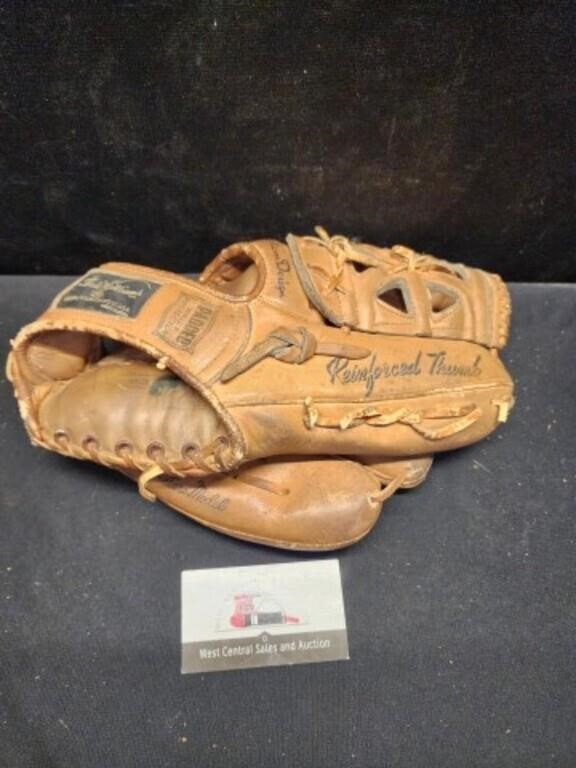 Ted Williams Sears and Roebuck Glove