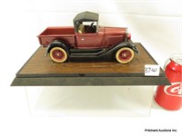 Hubley Toys Ford Model A 19311/18" Scale Model