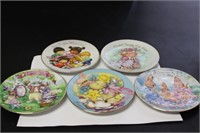 A Lot of 5 Avon Collector's Plate