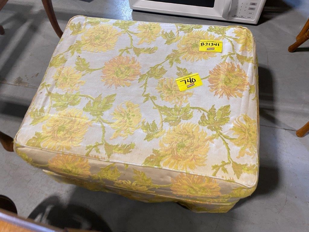 28" LONG UPHOLSTERED FLORAL OTTOMAN