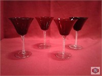 Ruby martini 90