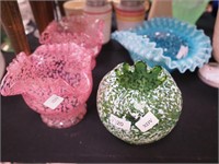Four Jefferson Glass Coraline items: pair of