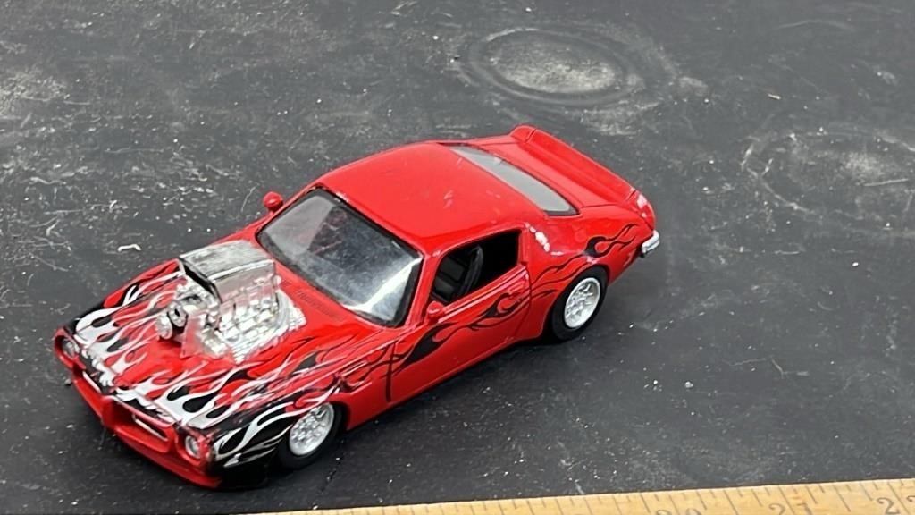 New RAY Toys 1/43 scale Pontiac Firebird