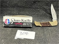 NIB VALOR PONY POCKET KNIFE