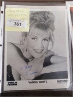 Vanna White autographed 8x10 Photo