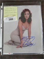 Leah Remini autographed 8x10 Photo