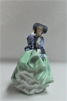 Royal Doulton 'Top of the Hill', RN 822821