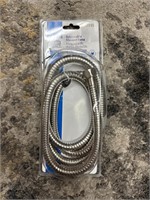 Adjustable shower hose