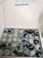 35 Classic Akro Agate & Vitro Marbles