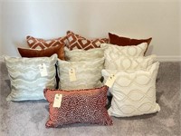 11PC ASSORTED PILLOWS