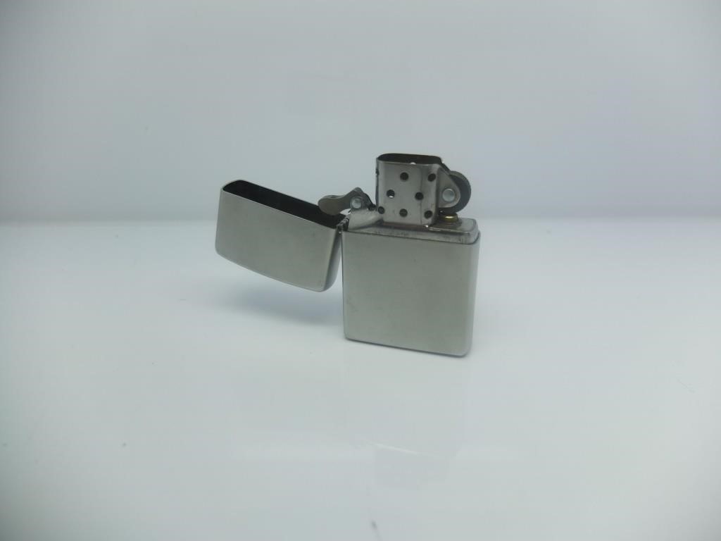 Nice classic ZIPPO Lighter