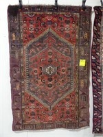 ZANJAN HAND KNOTTED WOOL ACCENT RUG, 6'3" X 4'