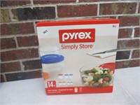 Pyrex 14 Pc Glass Storage Set - NEW