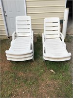 Outdoor Loungers Lot of 5 Adjustable Backs
