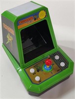 Vintage Froggers Game