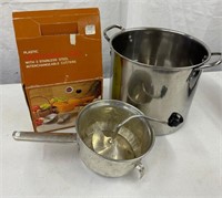 Vintage Colander & Stainless Pan & Cutters