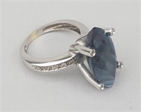 Silver Tone & Blue Gemstone Ring.