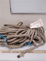 100 ft of heavy duty rope