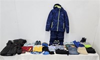 APPROXIMATELY 40 PIECES OF BOYS CLOTHES (27)