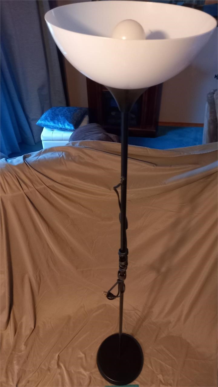 Standing lamp