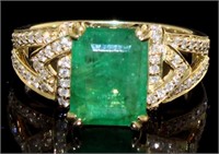 14kt Gold 3.12 ct GIA Emerald & Diamond Ring