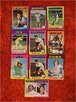 Lot of 10- 1975 Topps Baseball Cards