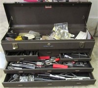 Kennedy model 526 tool box with contents includes