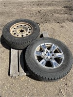 2 of TERRRAMAX A/T tires on Ford rims