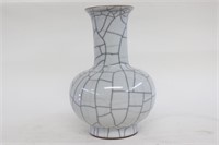Chinese Ge Porcelain Vase