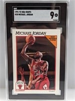 1991-92 NBA Hoops #30 Michael Jordan SGC 9 Mt.