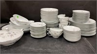 90pc NORITAKE Japan Fine China Dinnerware