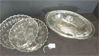 GLASS PIE DISHES AND CASSEROLE DISH