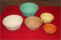 Roseville Mixing Bowl Set