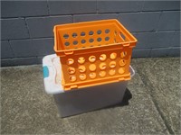 18 Gallon Tote with Lid & Orange Crate