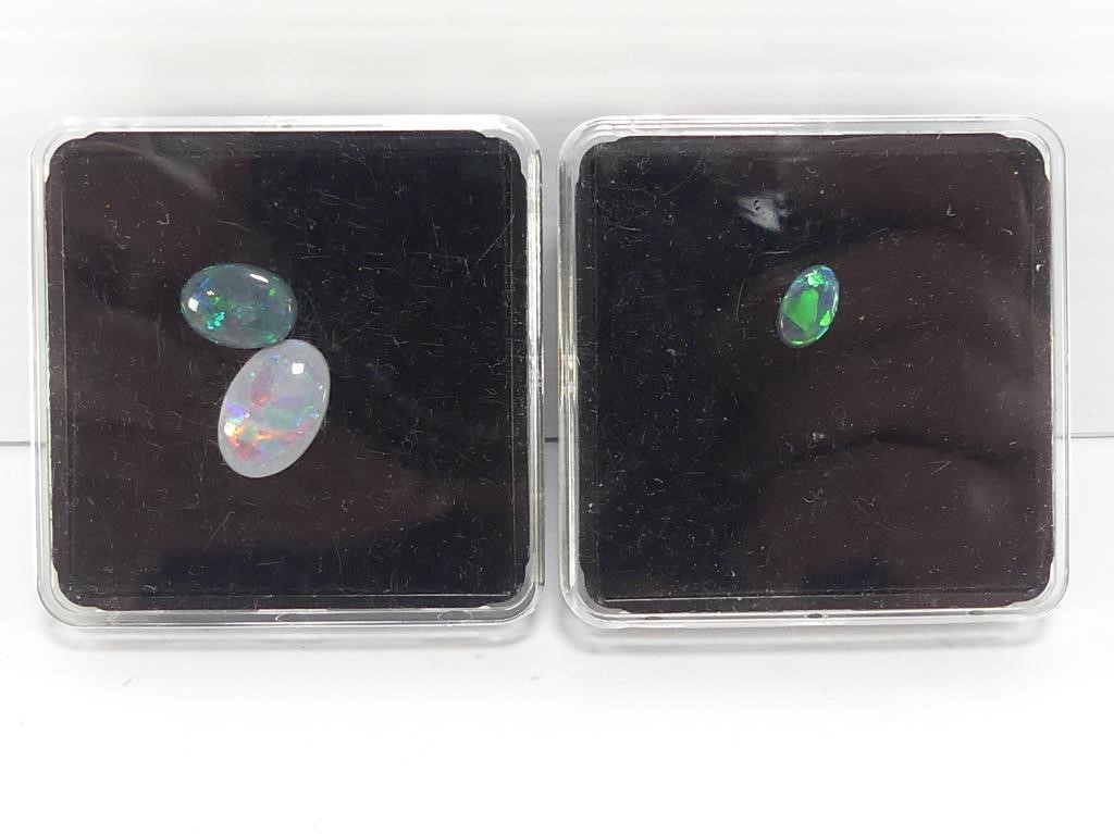 AUSTRALIAN OPALS