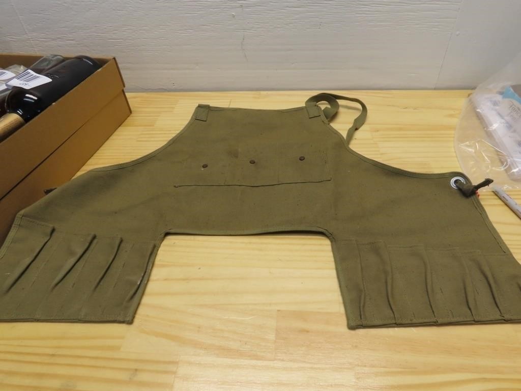 Vintage Mechanics apron. Military.