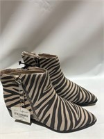$75 WORTHINGTON women's boot size 7
