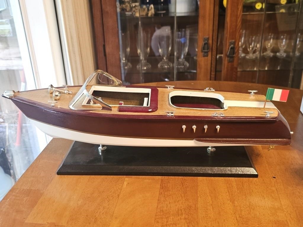 SAILINGSTORY Wooden Model Boat Riva Aquarama