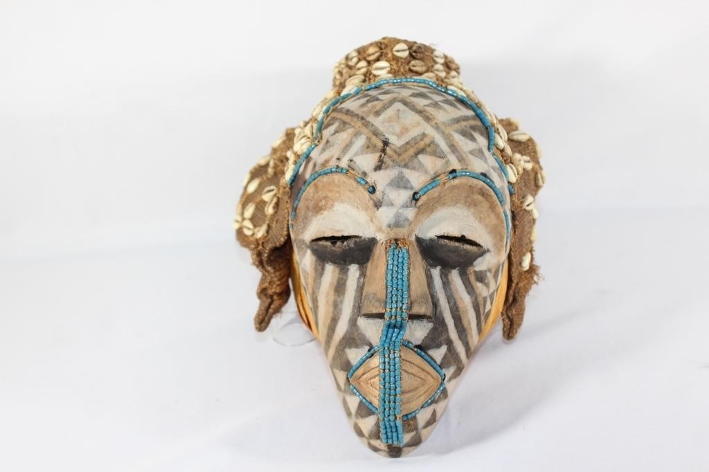 Kuba Ngaady Amwaash Mask Congo 14"