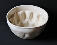 Large Victorian Porcelain Jelly Mold Bowl