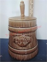 McCoy Cookie Churn ceramic jar